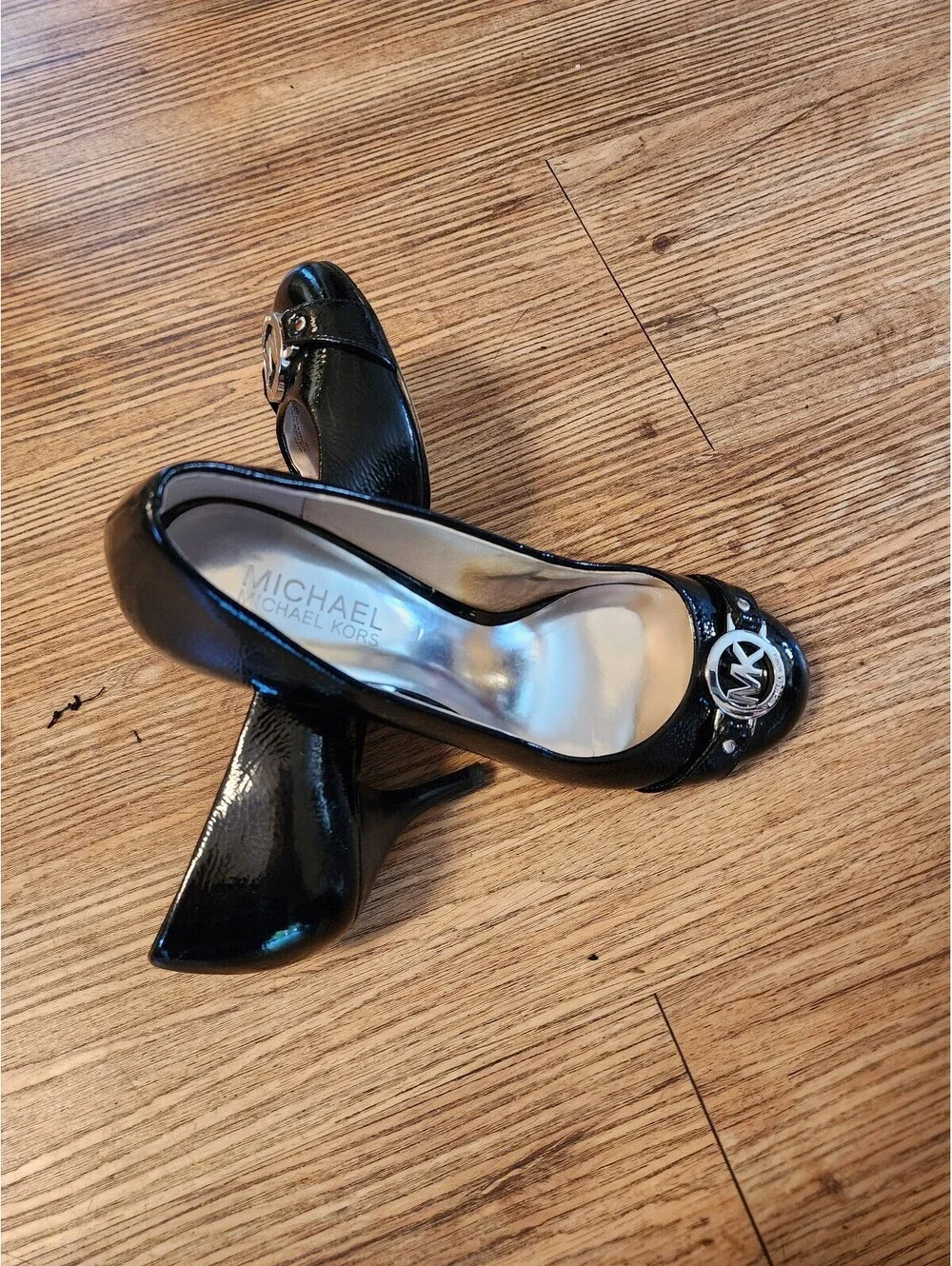 Michael Kors Black Patent Leather Heels with MK Logo Size 8M